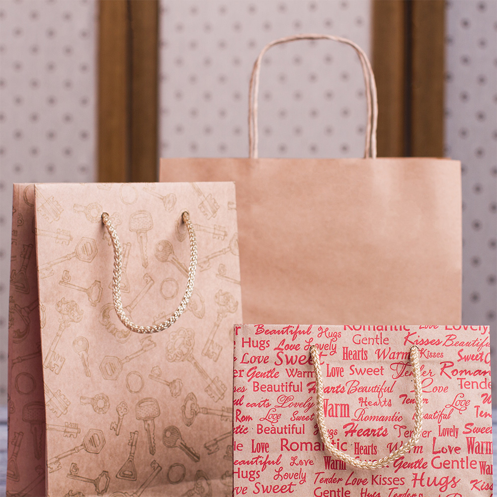 Papierové tašky a papierové sáčky s vlastným logom