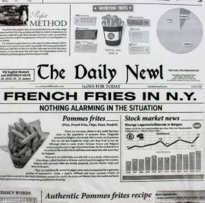 Hamburger/lángoš baliaci papier BIELY vzor NOVINY (60x40cm) / 500 ks